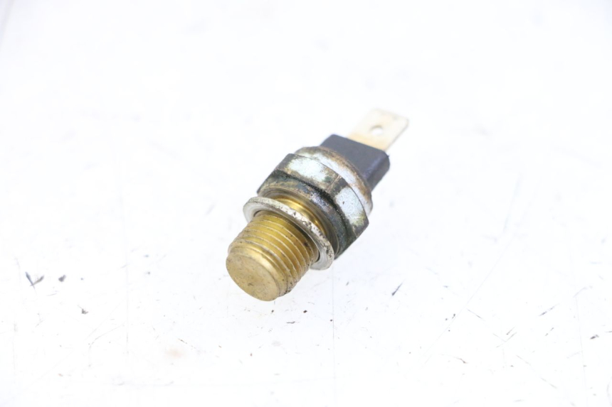 photo de WASSERTEMPERATUR SENSOR PIAGGIO VESPA GRANTURISMO 200 (2004 - 2005)