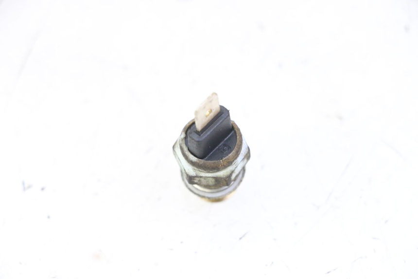 photo de WASSERTEMPERATUR SENSOR PIAGGIO VESPA GRANTURISMO 200 (2004 - 2005)