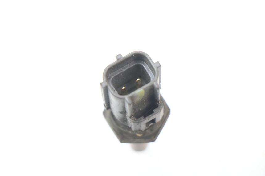 photo de WASSERTEMPERATURSENSOR SUZUKI BURGMAN 650 (2002 - 2004)