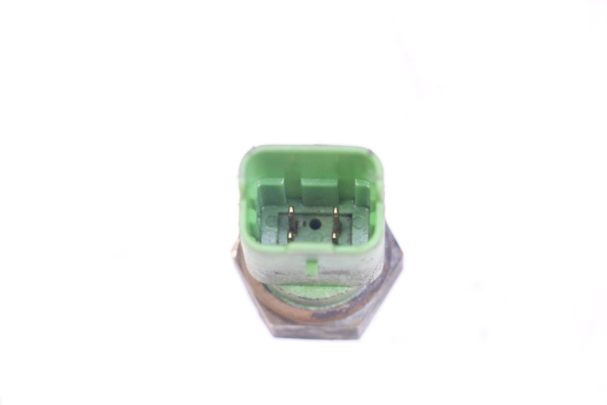 photo de WASSERTEMPERATURSENSOR PIAGGIO X10 125 (2012 - 2017)