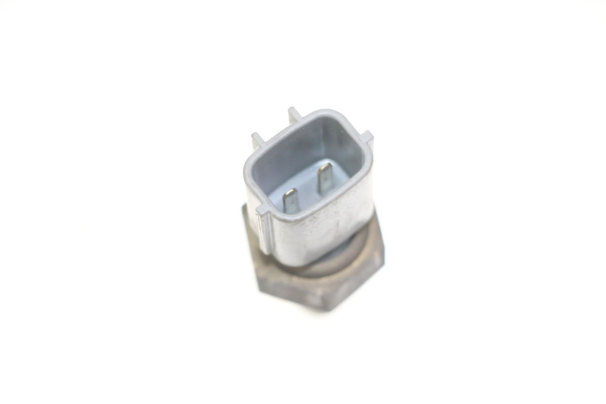 photo de WASSERTEMPERATUR SENSOR YAMAHA FZS FAZER 600 (2001 - 2003)