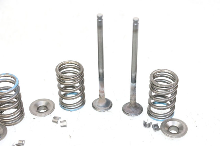 photo de EINLASSVENTIL  SUZUKI BURGMAN 125 (2007 - 2014)