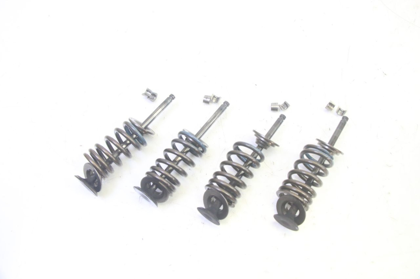 photo de EINLASSVENTIL  SUZUKI BURGMAN 125 (2007 - 2014) - Hauptansicht