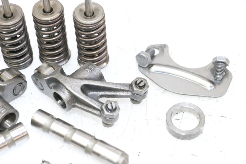 photo de EINLASSVENTIL  PEUGEOT SATELIS 125 (2010 - 2012)