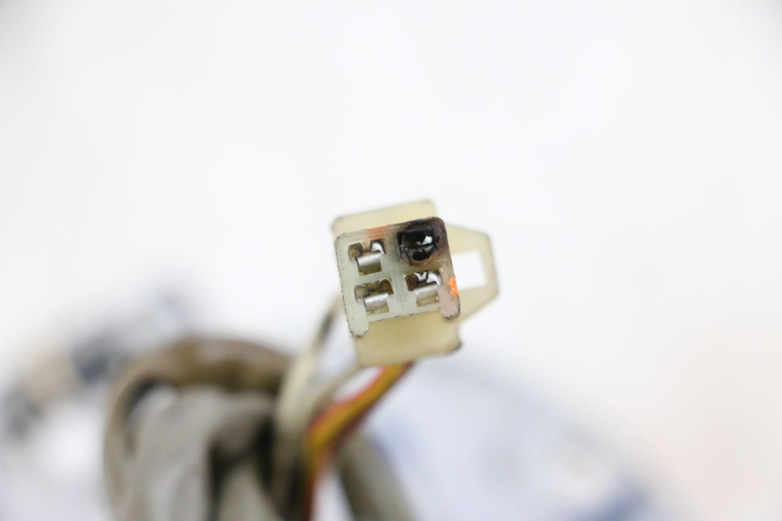 photo de LICHTMASCHINE MBK BOOSTER SPIRIT NAKED 50 (2004 - 2017) - Zoom auf Gebrauchszustand