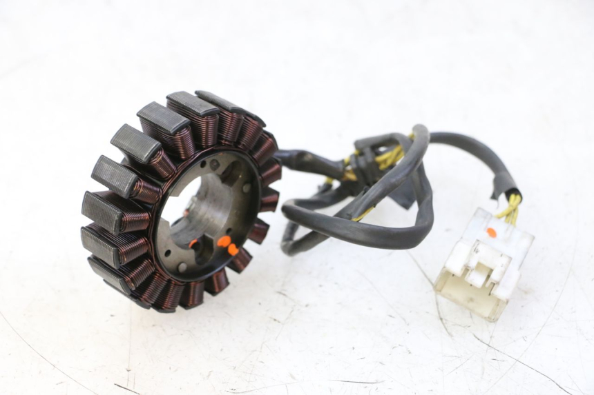 photo de STATOR HONDA FES S-WING SWING ABS 125 (2007 - 2015)