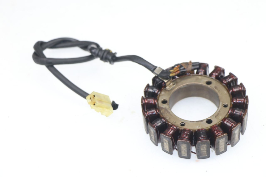 photo de LICHTMASCHINE HONDA VTR F FIRESTORM 1000 (1997 - 2001)