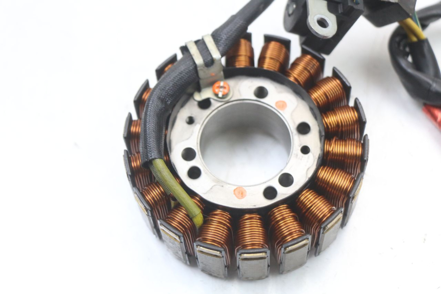 photo de STATOR KYMCO DINK STREET 125 (2009 - 2014)