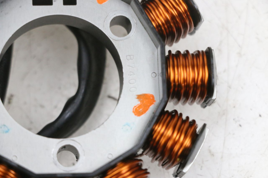 photo de LICHTMASCHINE YAMAHA TRICITY 300 (2020 - 2024) - Details der Befestigungspunkte