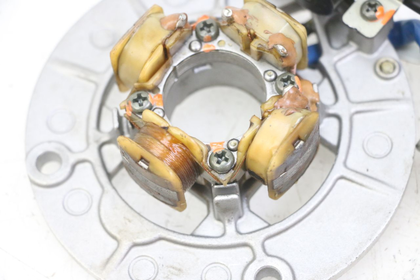 photo de LICHTMASCHINE YAMAHA YZ-F YZF 250 (2007 - 2013)