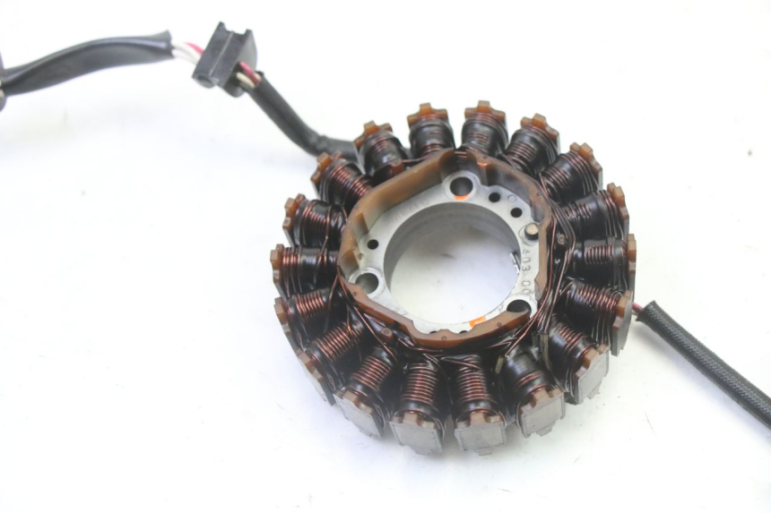 photo de LICHTMASCHINE YAMAHA YFM R RAPTOR 250 (2008 - 2014)