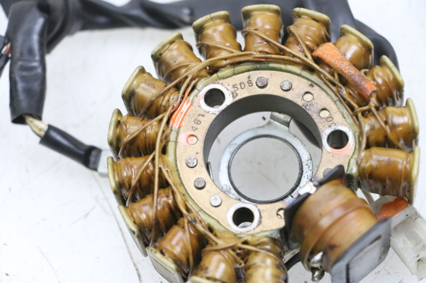 photo de LICHTMASCHINE YAMAHA YP MAJESTY 125 (2002 - 2006) - Technische Nahaufnahme