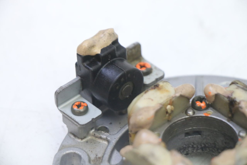 photo de LICHTMASCHINE YAMAHA YZ 125 (1998 - 2005)