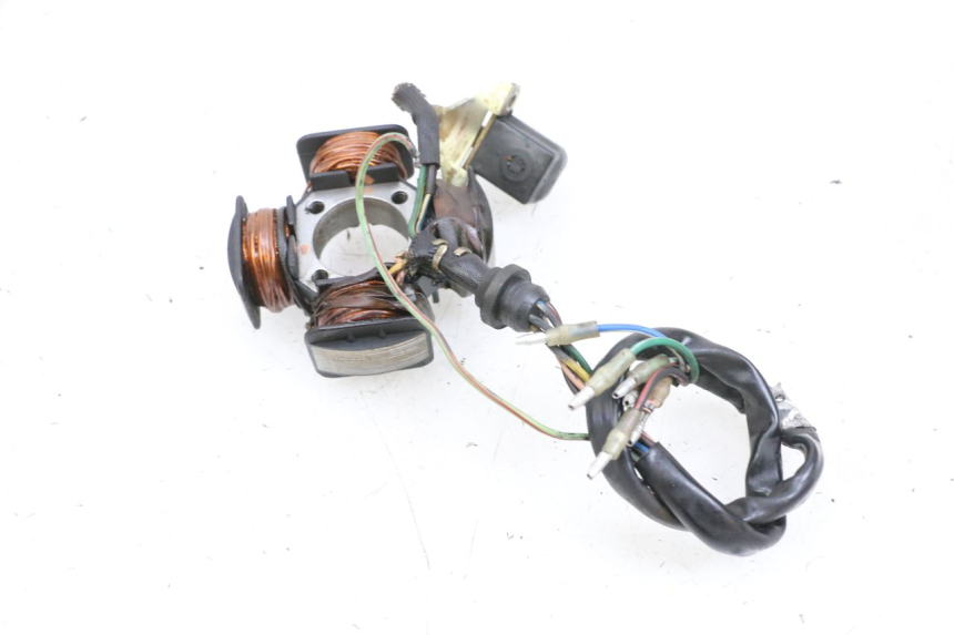 photo de LICHTMASCHINE KYMCO ZING 125 (1997 - 2003) - Detailansicht des Bauteils