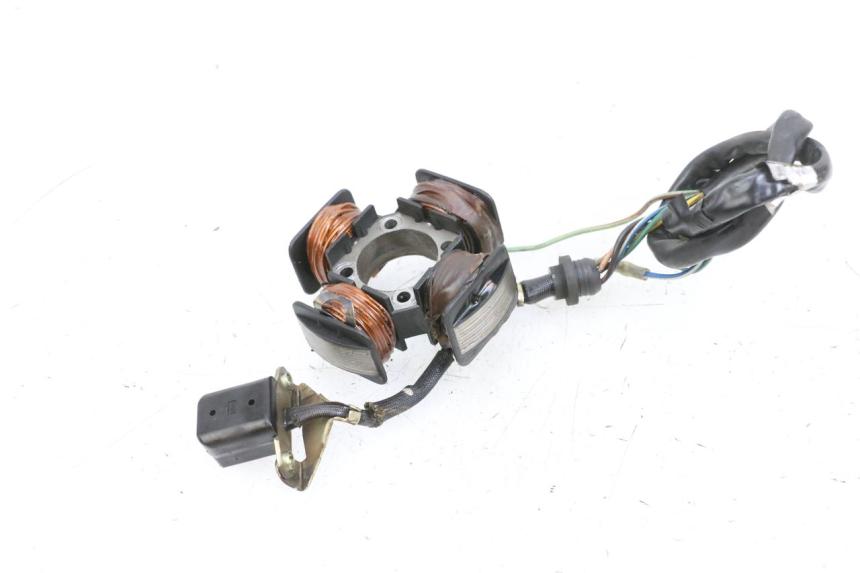 photo de LICHTMASCHINE KYMCO ZING 125 (1997 - 2003) - Gesamtansicht des Produkts