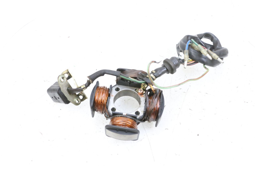 photo de LICHTMASCHINE KYMCO ZING 125 (1997 - 2003) - Details der Befestigungspunkte