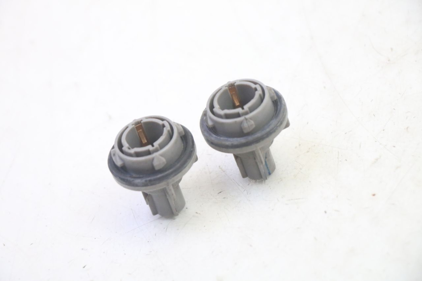 photo de LAMPENHALTERUNG SUZUKI BURGMAN 125 (2007 - 2014) - Hauptansicht