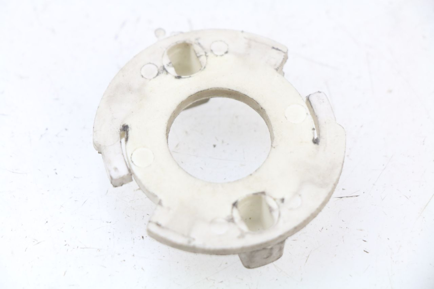 photo de LAMPENFASSUNG PEUGEOT ELYSTAR 50 (2002 - 2014)
