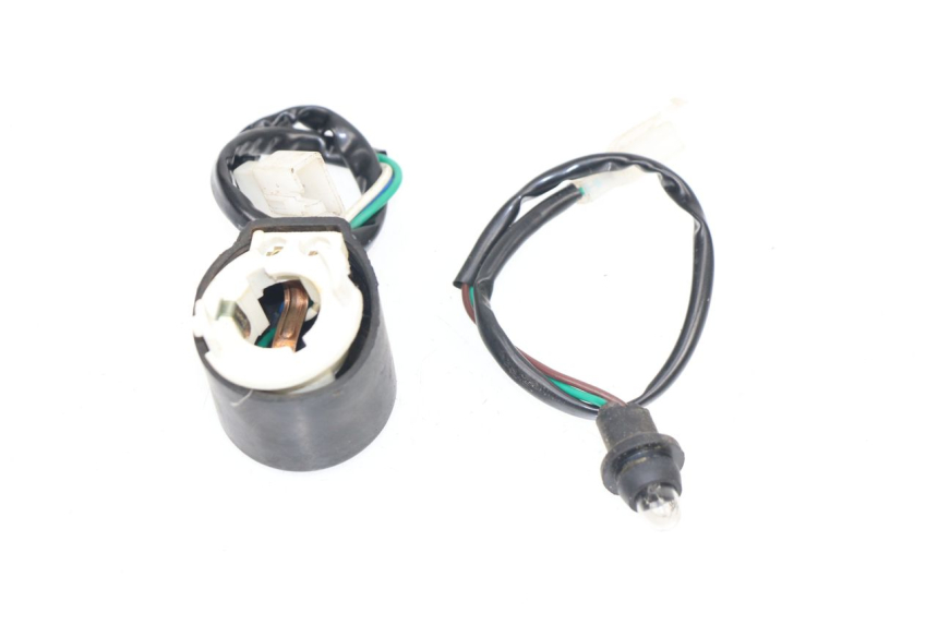 photo de LAMPENFASSUNG TNT MOTOR ROMA 10' 2T 50 (2011 - 2018)