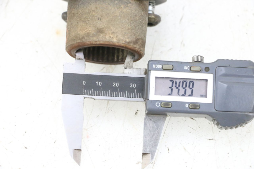 photo de BREMSSCHEIBENHALTERUNG YAMAHA YFM R RAPTOR 250 (2008 - 2014) - Detailansicht des Bauteils