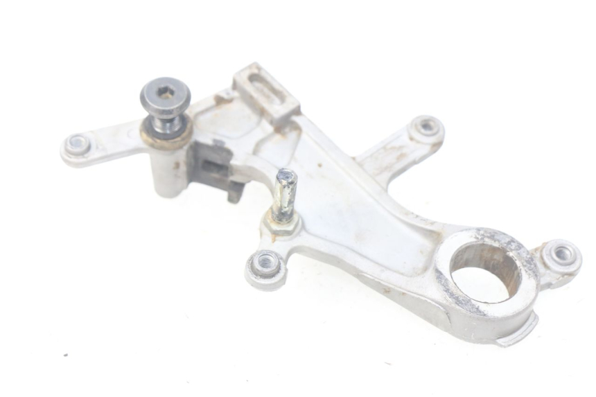 photo de HINTERER BREMSSATTELHALTER HONDA CRF 250 (2010 - 2013)