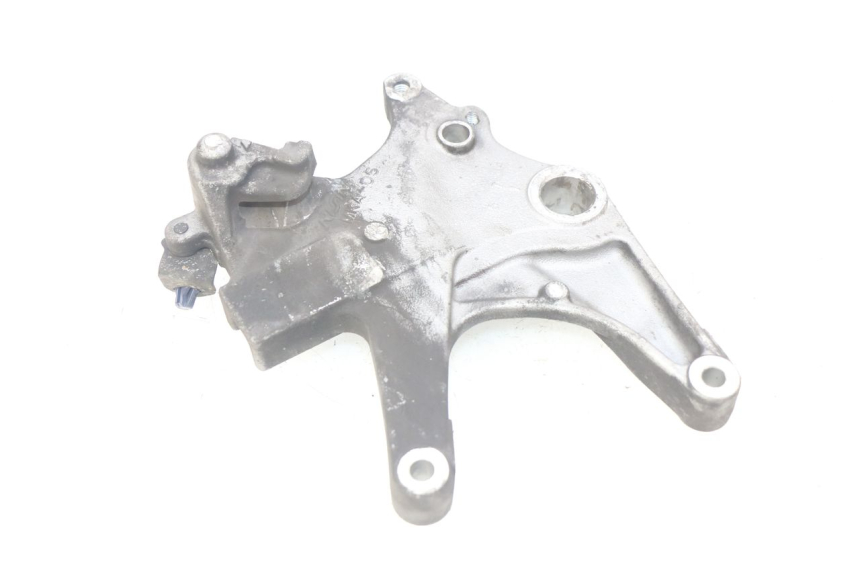 photo de HINTERER BREMSSATTELHALTER HONDA INTEGRA NC D 750 (2016 - 2018)