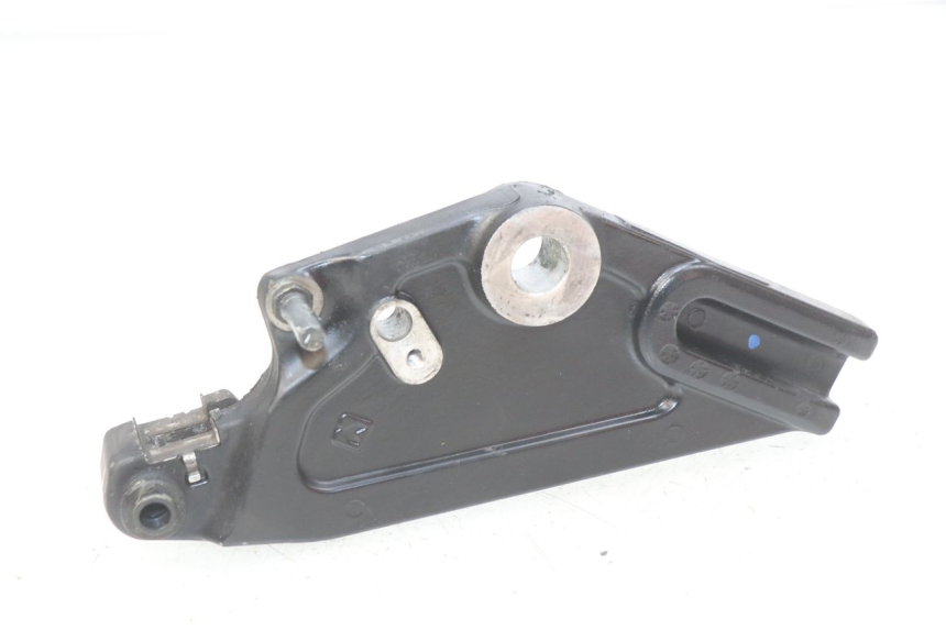 photo de HALTERUNG BREMSSATTEL HINTEN ROYAL ENFIELD BULLET CLASSIC 500 (2017 - 2020)