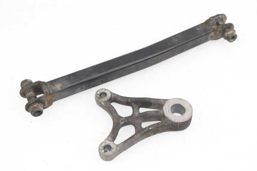 photo de HALTER BREMSZANGE HINTEN SUZUKI GS GSE 500 (2001 - 2003)