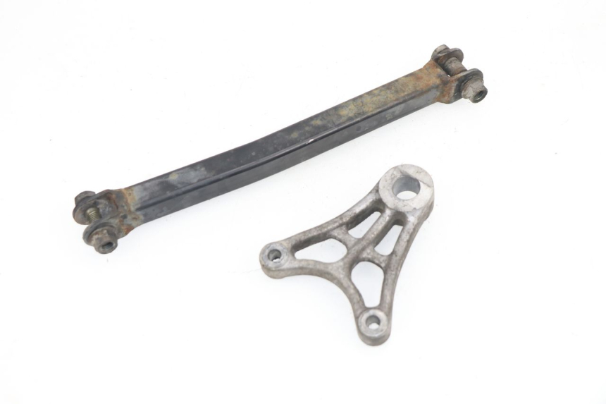 photo de HALTER BREMSZANGE HINTEN SUZUKI GS GSE 500 (2001 - 2003)