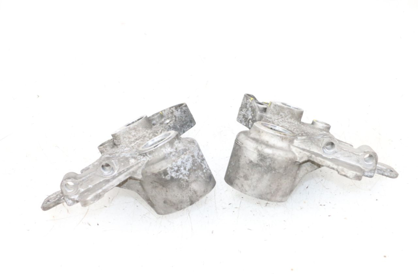 photo de HALTER BREMSZANGE VORNE PIAGGIO MP3 HPE 300 (2019 - 2026) - Zoom auf Gebrauchszustand