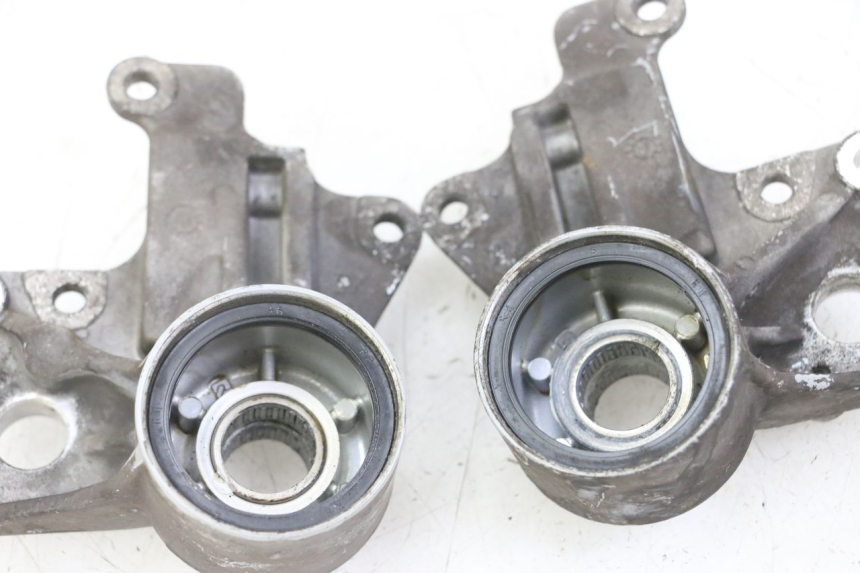 photo de HALTER BREMSZANGE VORNE PIAGGIO MP3 LT 300 (2010 - 2016)
