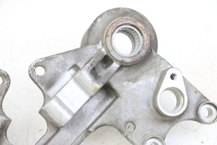 photo de HALTER BREMSZANGE VORNE PIAGGIO MP3 LT 300 (2010 - 2016)