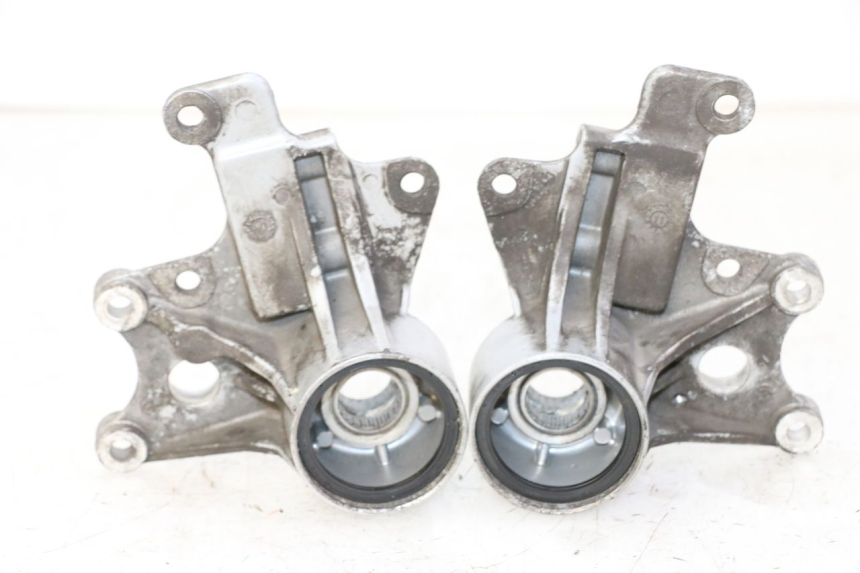 photo de HALTER BREMSZANGE VORNE PIAGGIO MP3 LT 300 (2010 - 2016)