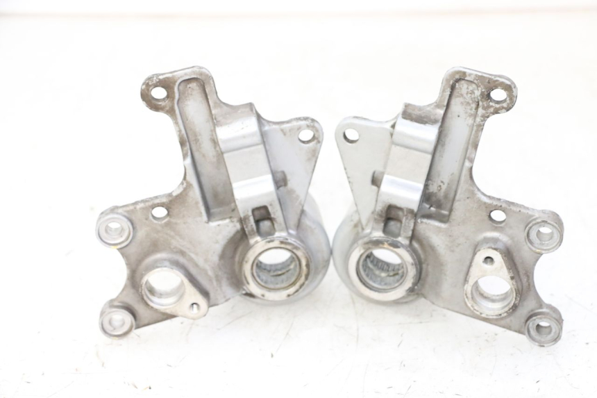 photo de HALTER BREMSZANGE VORNE PIAGGIO MP3 LT 300 (2010 - 2016)