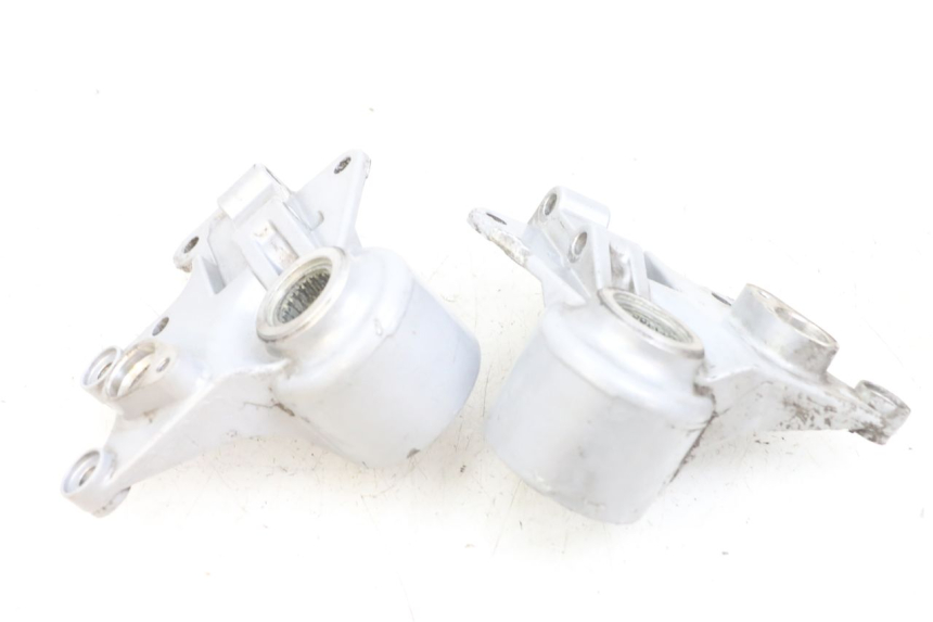 photo de HALTER BREMSZANGE VORNE PIAGGIO MP3 LT 400 (2007 - 2012) - Zoom auf Gebrauchszustand