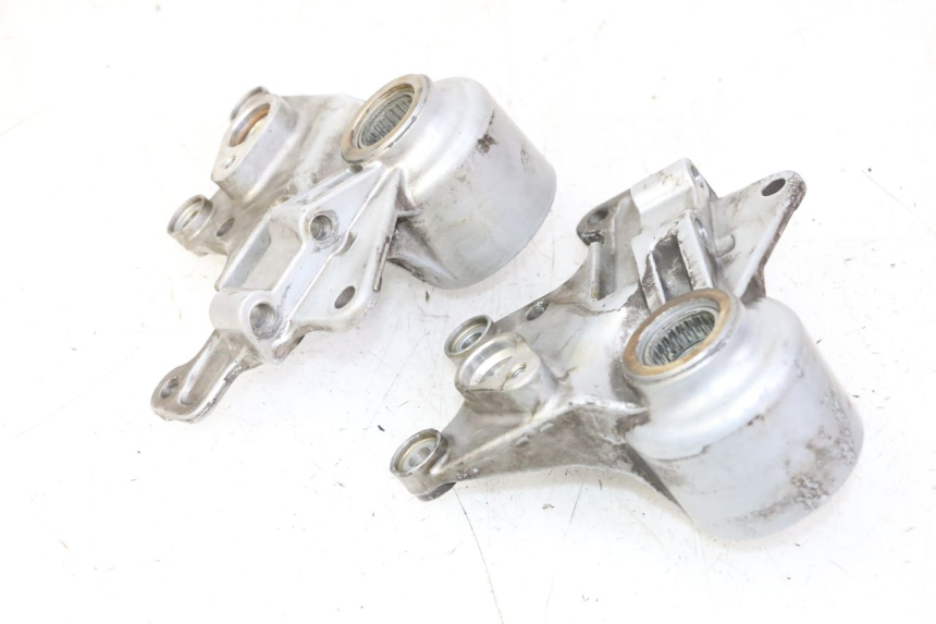 photo de HALTER BREMSZANGE VORNE PIAGGIO MP3 500 (2011 - 2015)