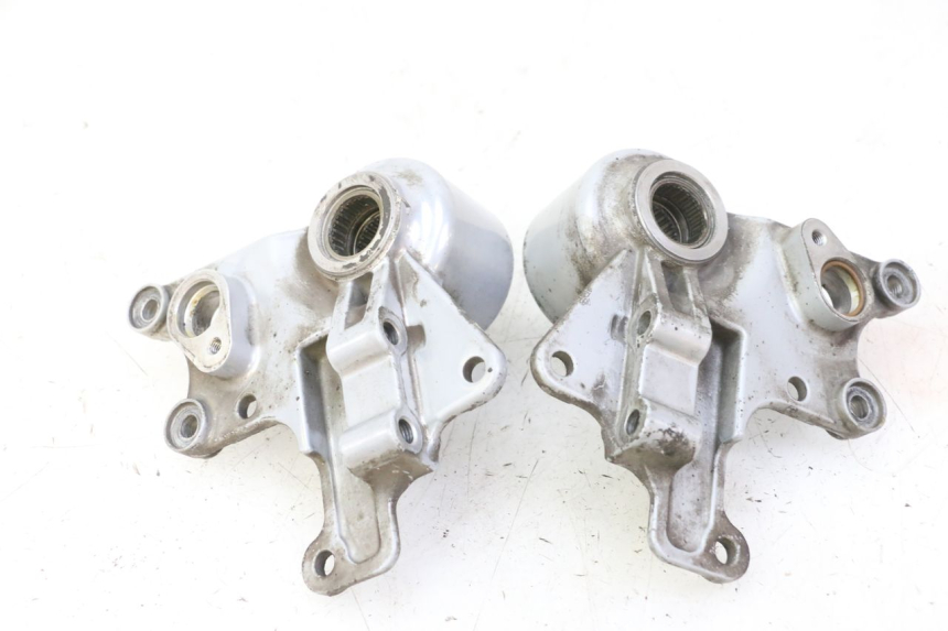 photo de HALTER BREMSZANGE VORNE PIAGGIO MP3 RL 250 (2007 - 2010)