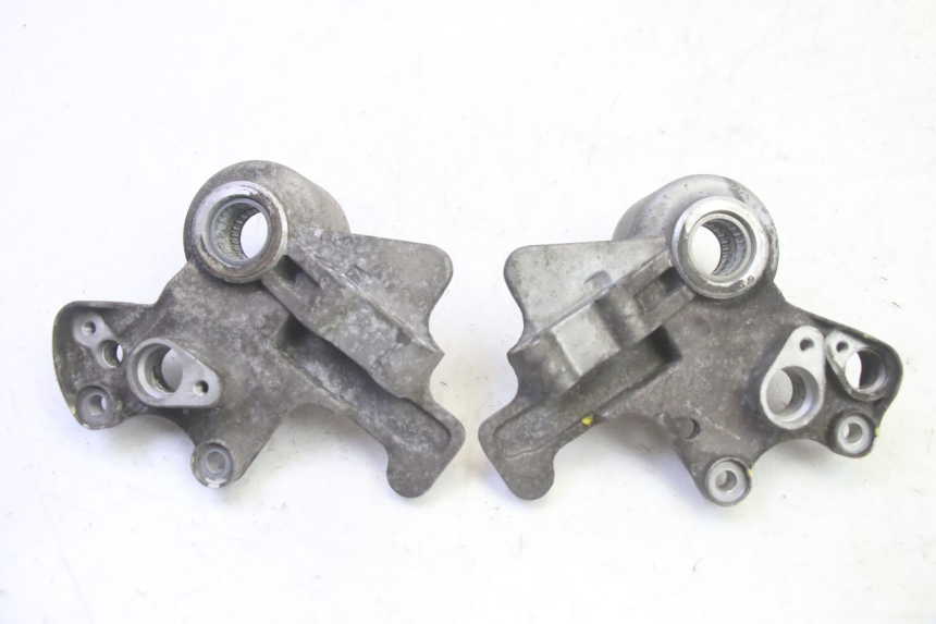 photo de HALTER BREMSZANGE VORNE PIAGGIO MP3 500 (2016 - 2018) - Hauptansicht