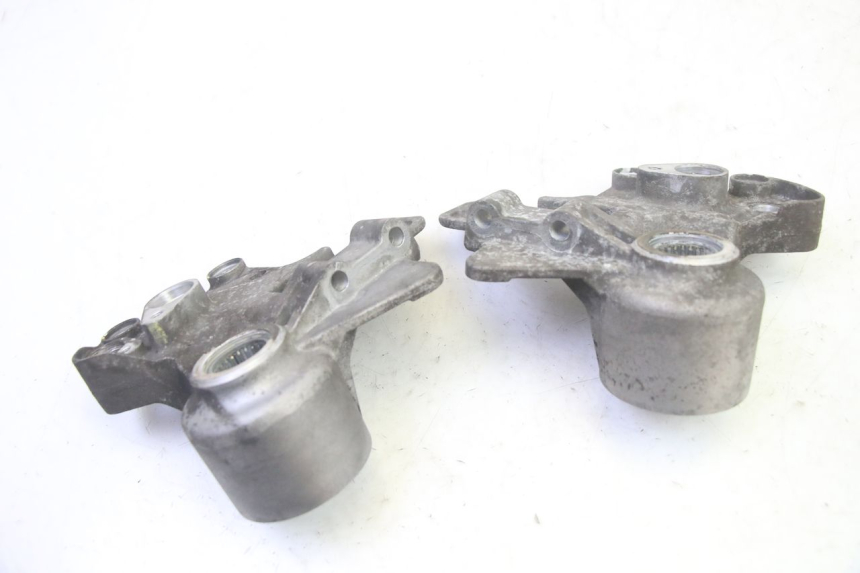 photo de HALTER BREMSZANGE VORNE PIAGGIO MP3 500 (2016 - 2018) - Alternative Perspektive