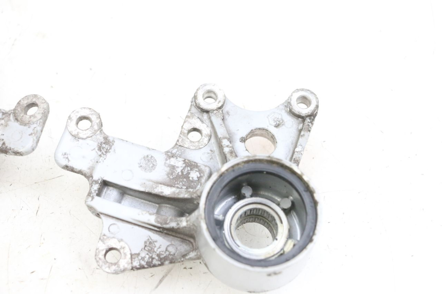 photo de HALTER BREMSZANGE VORNE PIAGGIO MP3 RL 250 (2007 - 2010) - Oberflächenzustand und Material