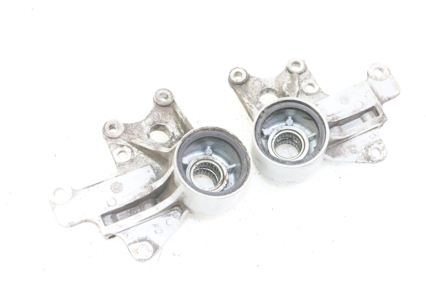 photo de HALTER BREMSZANGE VORNE PIAGGIO MP3 125 (2006 - 2014)