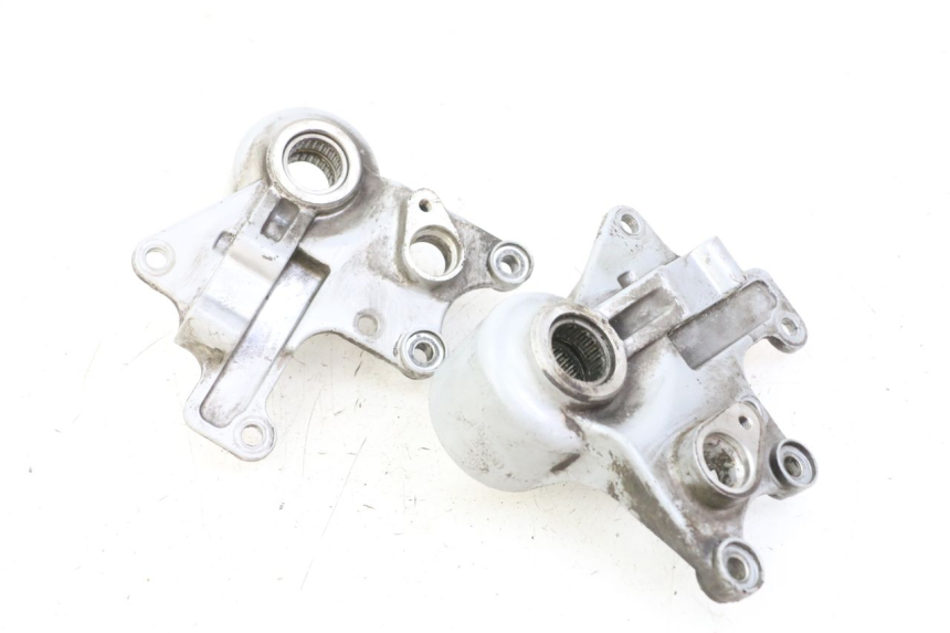 photo de HALTER BREMSZANGE VORNE PIAGGIO MP3 125 (2006 - 2014)