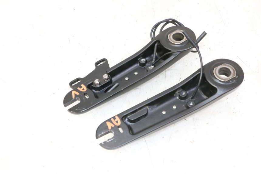 photo de VORDERER BREMSENHALTER DUALTRON VICTOR LIMITED 1