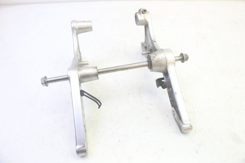 photo de MOTORHALTER SUZUKI DL V STROM 1000 (2002 - 2007) - Zoom auf Gebrauchszustand