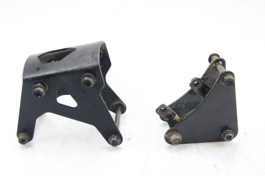 photo de MOTORHALTERUNG SYM WOLF SB 125 (2011 - 2018)