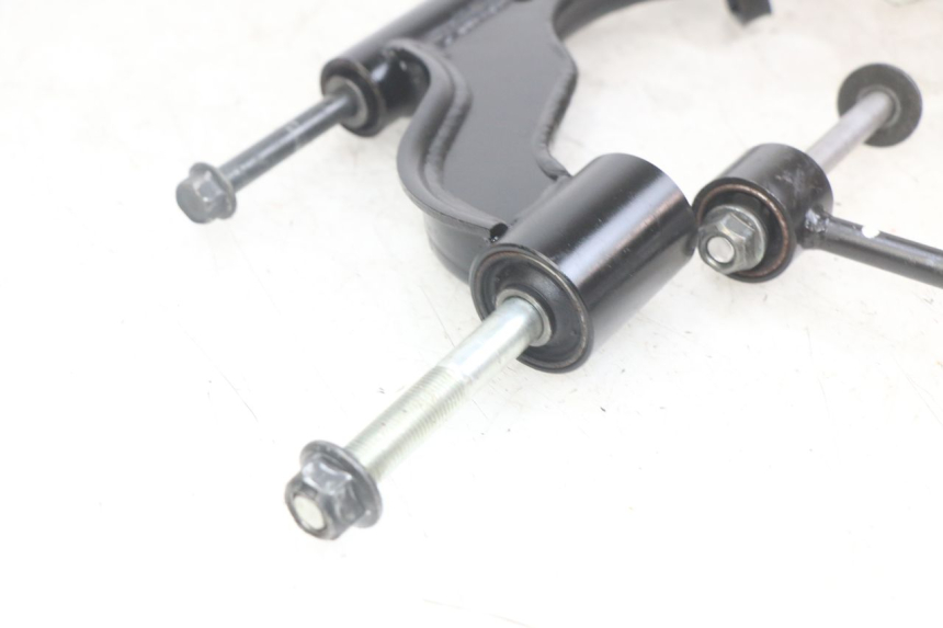 photo de MOTORHALTERUNG YAMAHA X-MAX XMAX 125 (2010 - 2014)