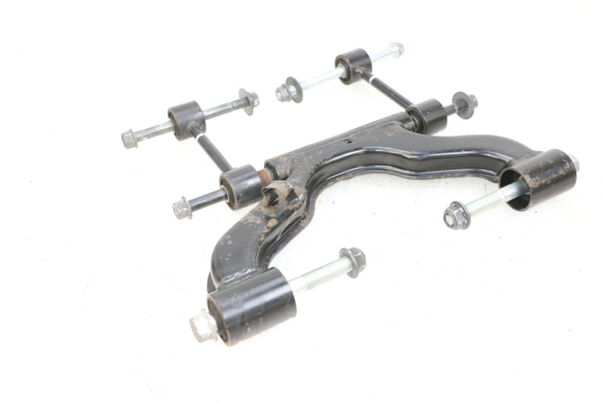 photo de MOTORHALTERUNG YAMAHA X-MAX XMAX 125 (2010 - 2013) - Details der Befestigungspunkte