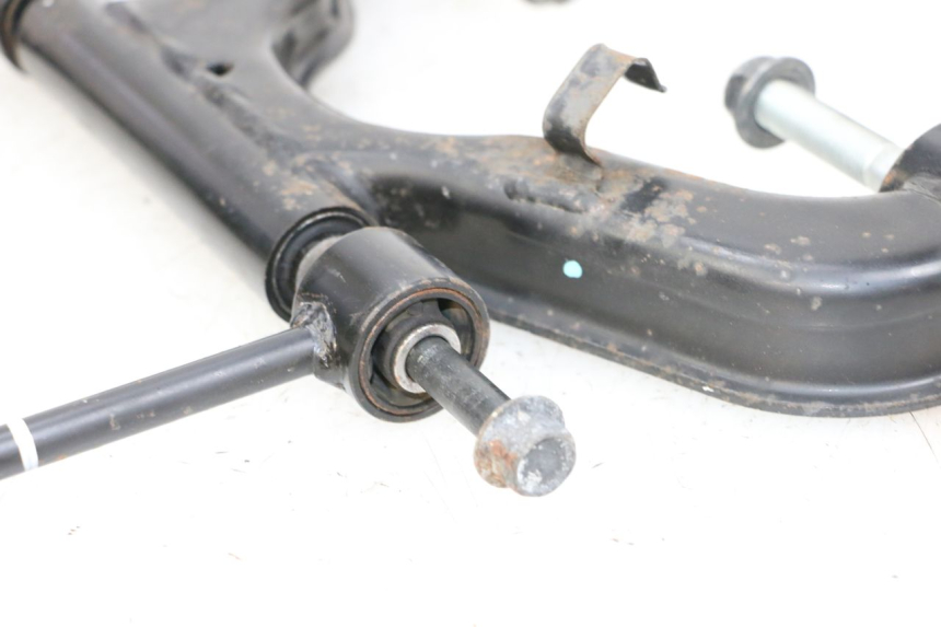 photo de MOTORHALTERUNG YAMAHA X-MAX XMAX 125 (2010 - 2013) - Geprüftes Gebrauchtteil