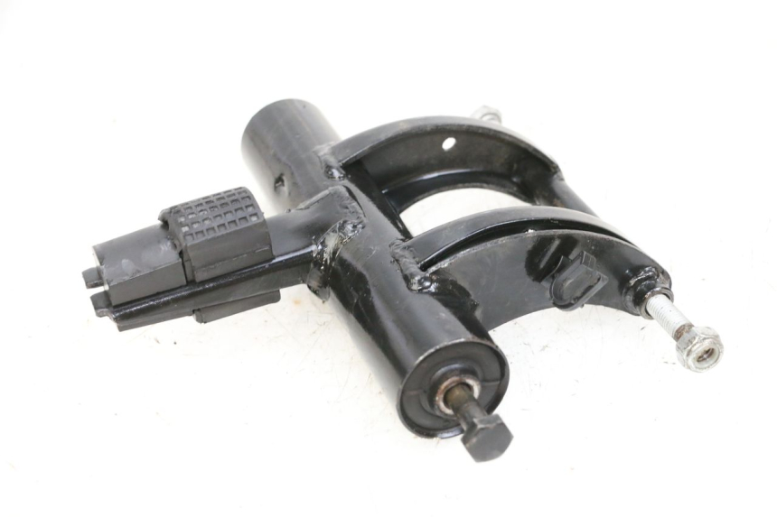 photo de MOTORHALTERUNG PIAGGIO ZIP 2T 50 (2009 - 2019) - Zoom auf Gebrauchszustand