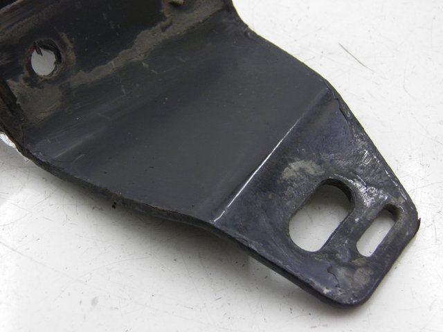 photo de AUSPUFFHALTERUNG YAMAHA SR 125 (1996 - 2003)